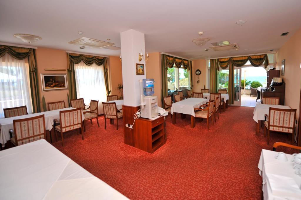 Villa Kastel Povljana Exterior foto